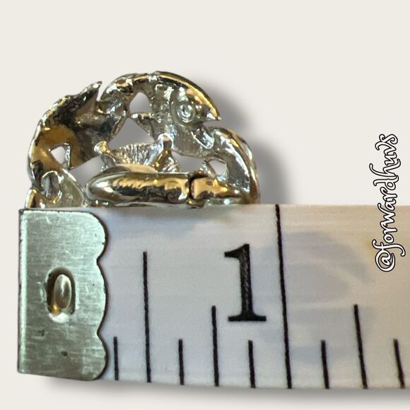 Vintage Coro Clip-On Earrings - Silver Tone Metal - Picture 4 of 7